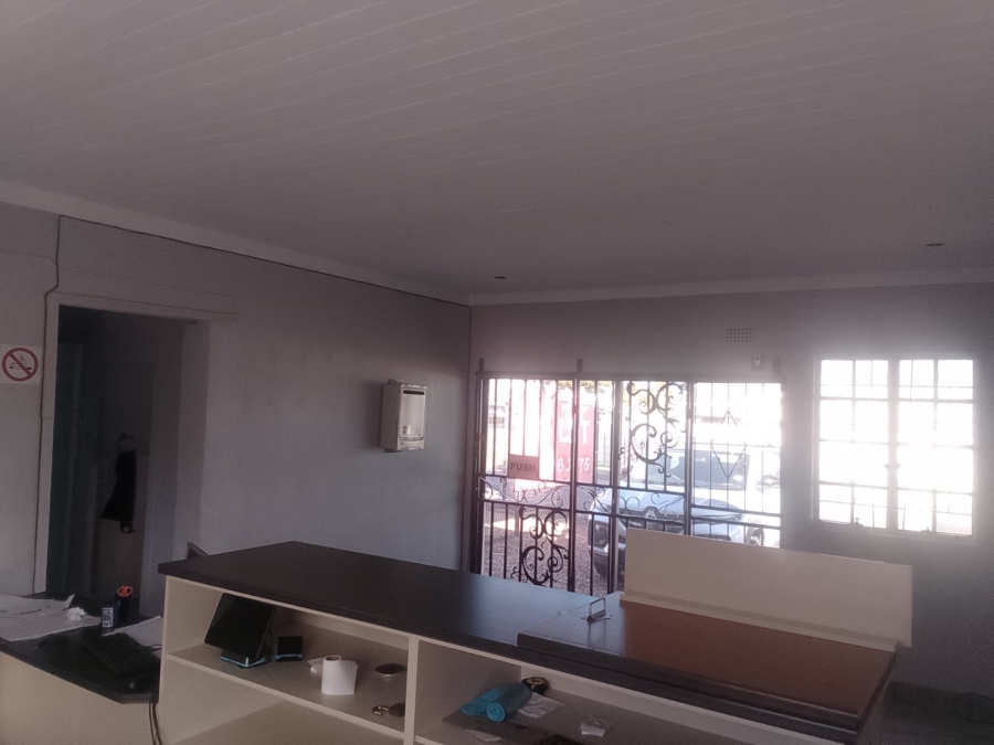 To Let commercial Property for Rent in Dormehls Drift Western Cape